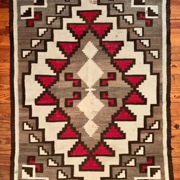 Navajo Rug, Circa 1930’s - Picture 4 of 8